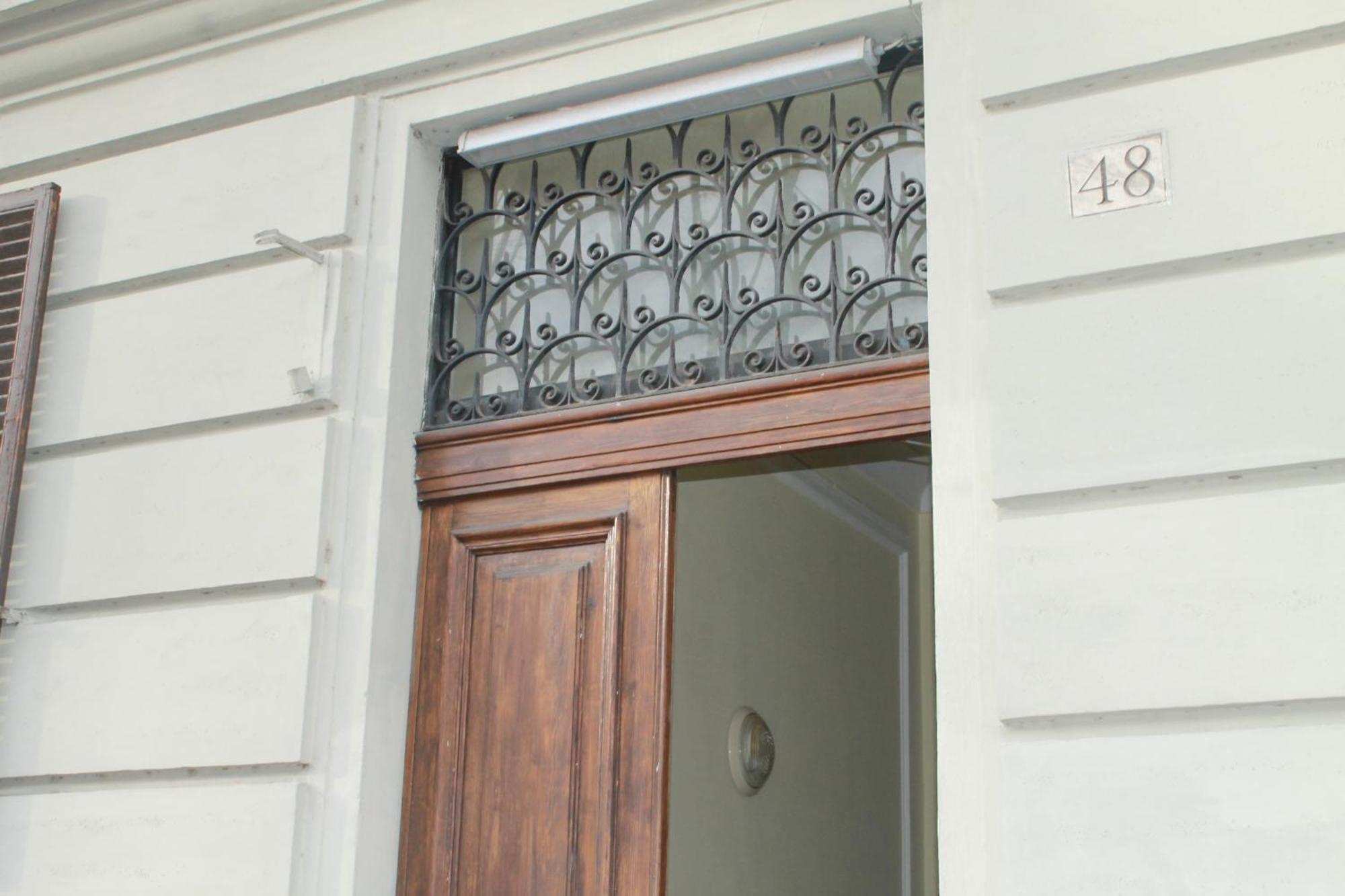 Daffodil In Roma San Pietro Bed & Breakfast エクステリア 写真